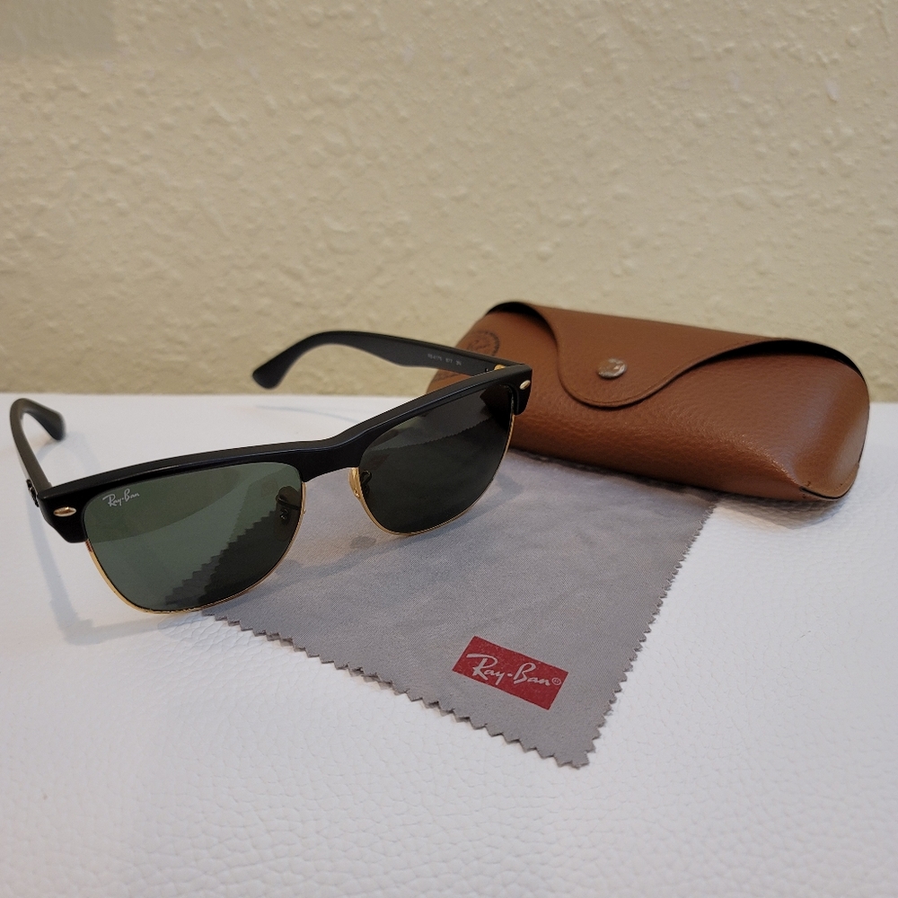 Ray-Ban RB4175 Clubmaster Oversized Sunglasses with Black Frame